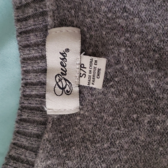 Sweater - Picture 4 of 4